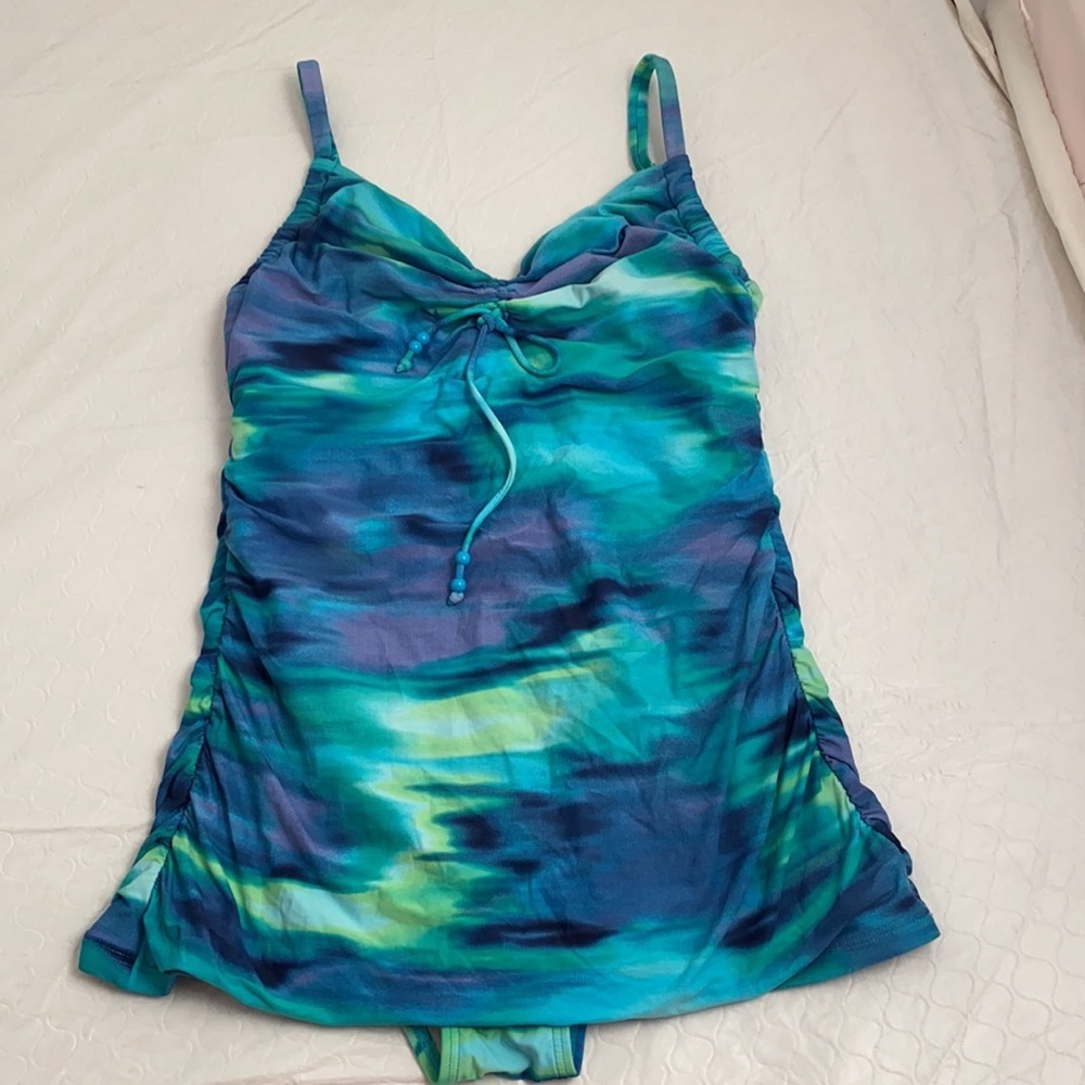 Coco Reef 36D underwire swimdress with adjustable straps